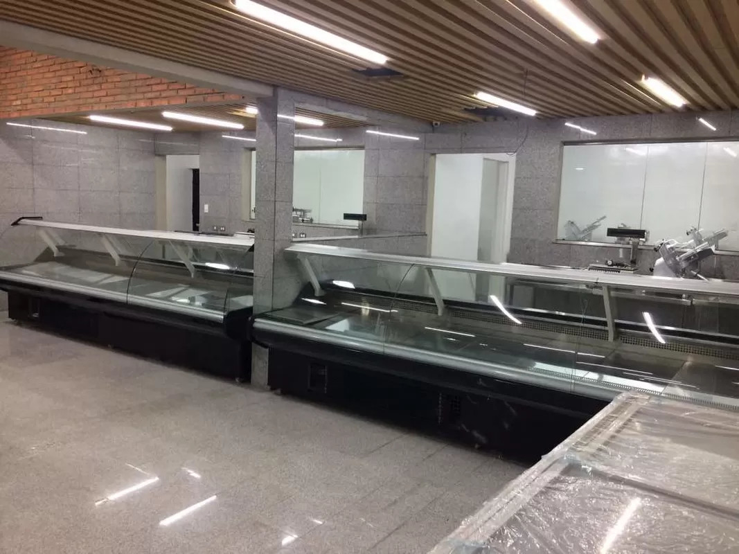 Kühlschrank mit Kühlschrank für frisches Fleisch Schaufenster Schrank mit Kühlschrank für Fleisch