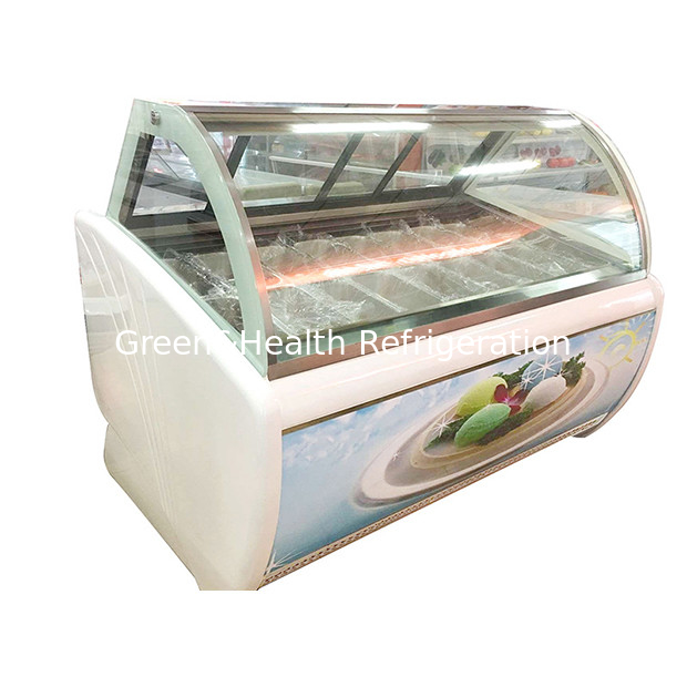 Eiswarenladen / Convenience Store / Shop mit stilvollem und eleganten Eiswaren Speicher Anzeige Eisfriger