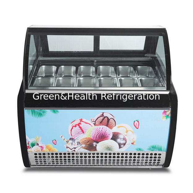 Ein Shop/Eiswarenladen nutzt Eiskühlschränke, um Edelstahlkühlschränke und Gefrierschränke anzuzeigen.